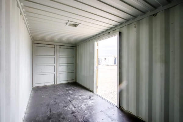 20ft Vented Storage Container - Image 4