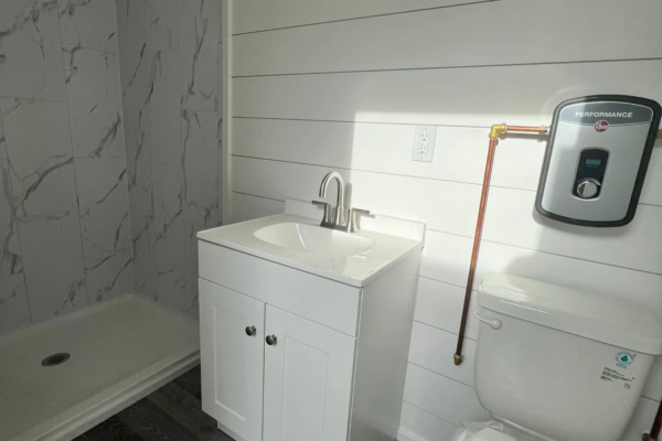 40ft Modern Cabin - Image 6